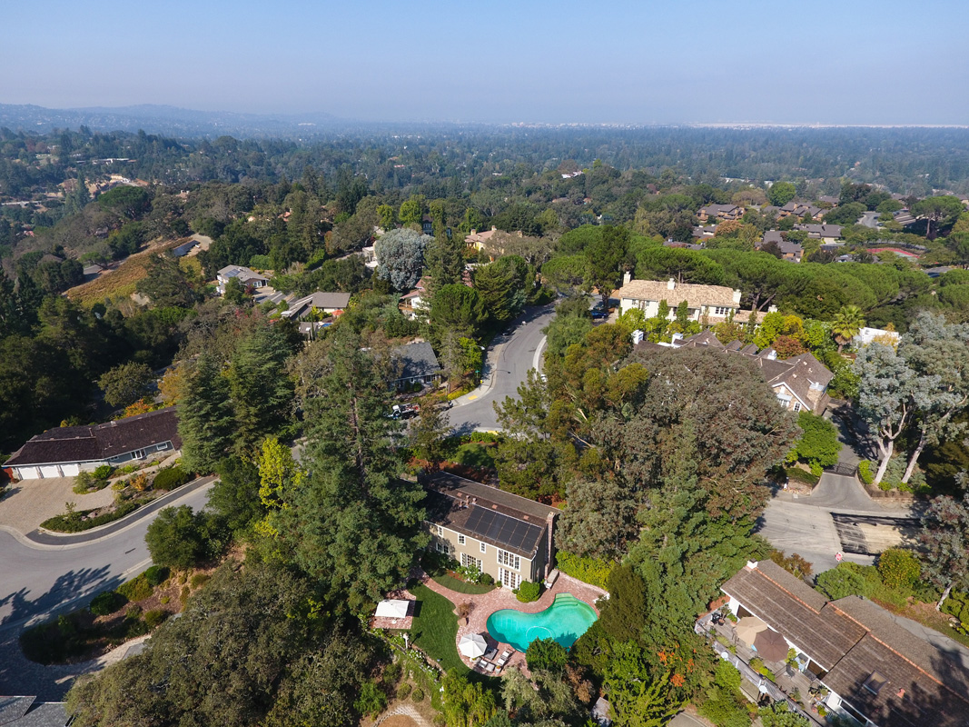 Stunning Home with Magnificent Views & Privacy